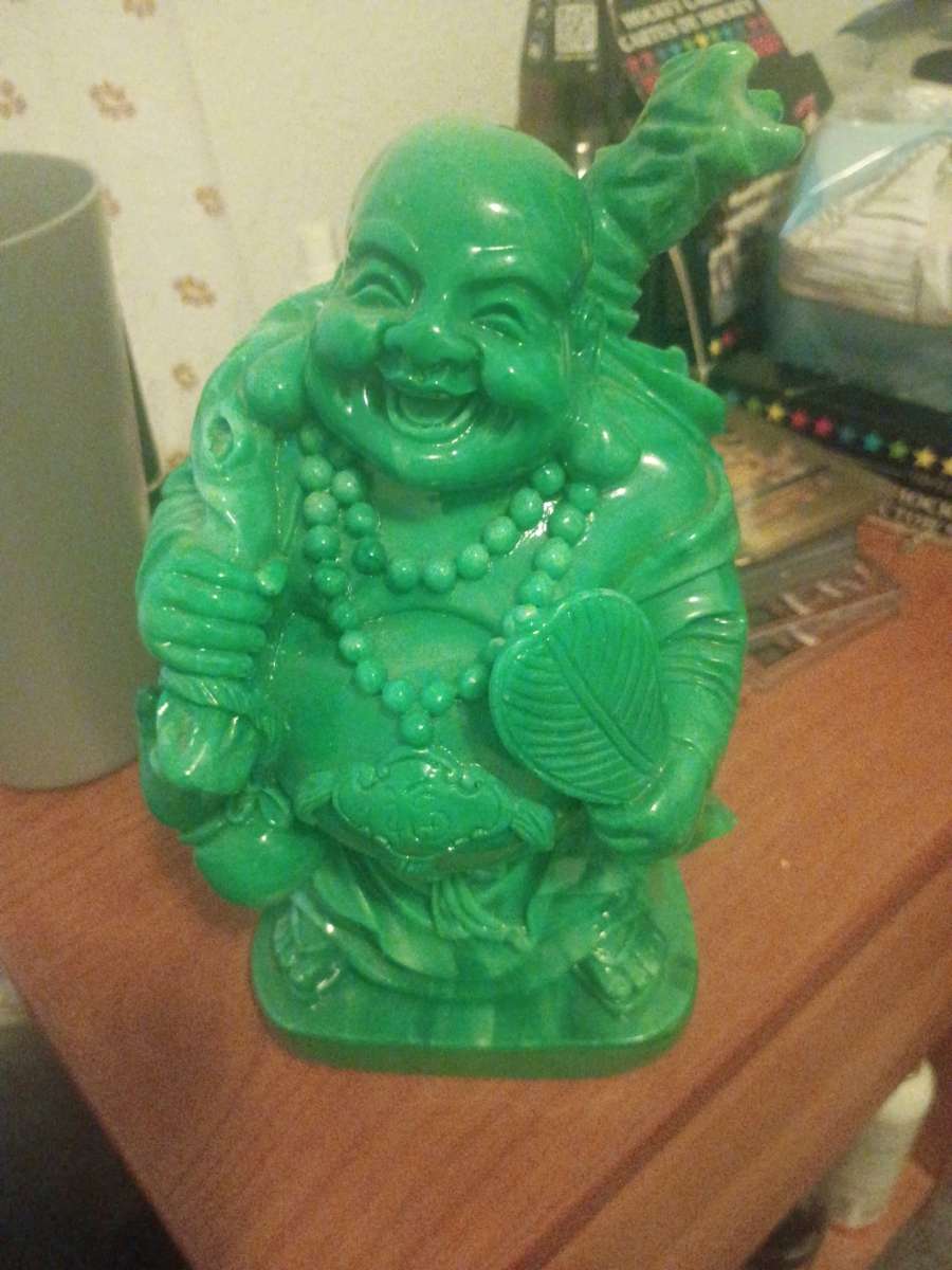 Vintage Chinese Feng Sui Laughing  Smiling BUDDHA JADE GREEN