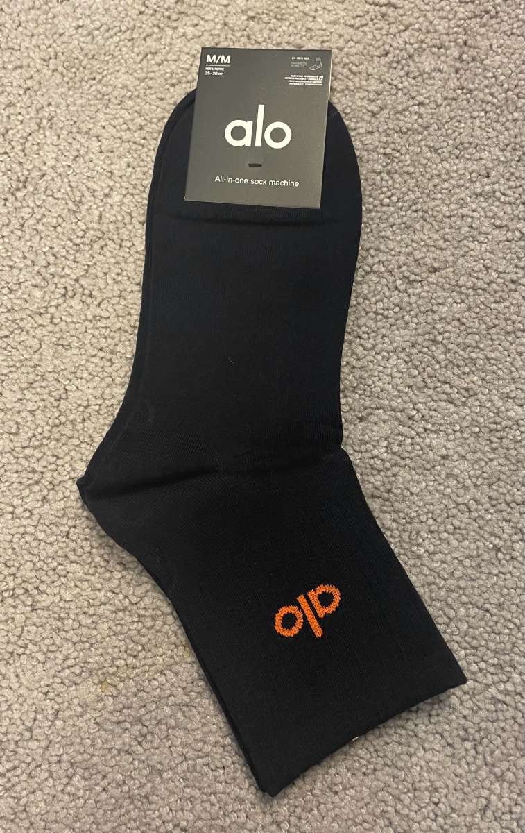 ALO Yoga Half Crew Socks unisex Medium