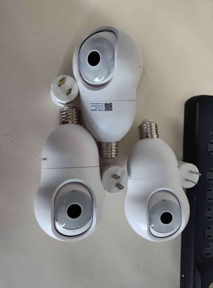 LaView 4MP Bulb Security Camera 5G 24GHz WiFi 3602K Security