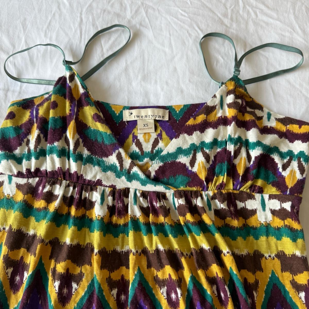 Twentyone XS Boho Tribal Print Sleeveless Top  Multicolor Ik