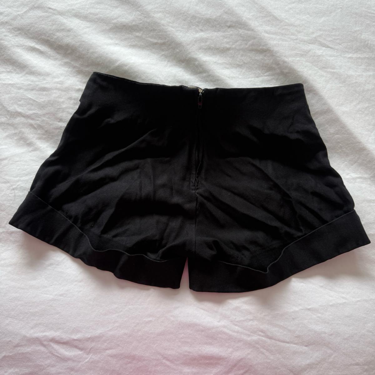 Black HighWaisted Belted Cuffed Shorts  Size Small  Chic Tai