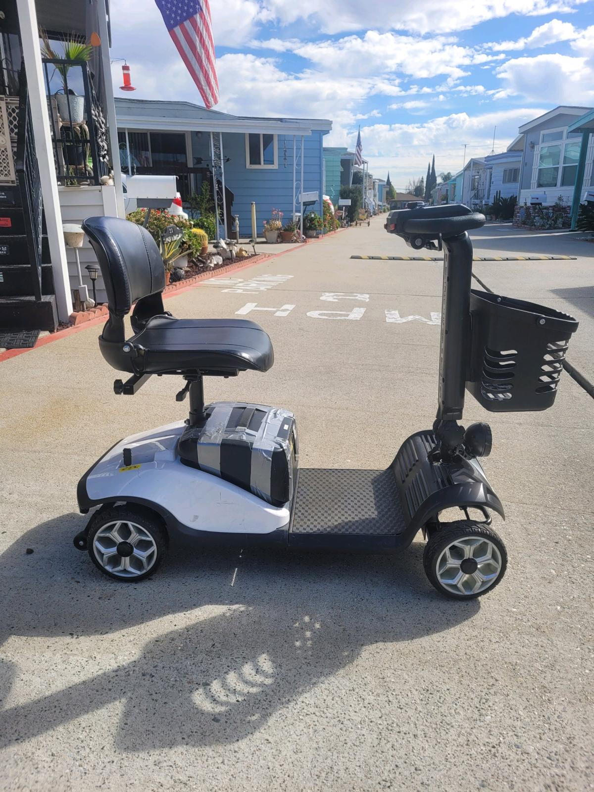 Electric scooter