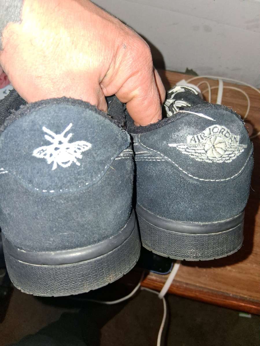 Jordan 1 retro phantoms Travis Scott edition