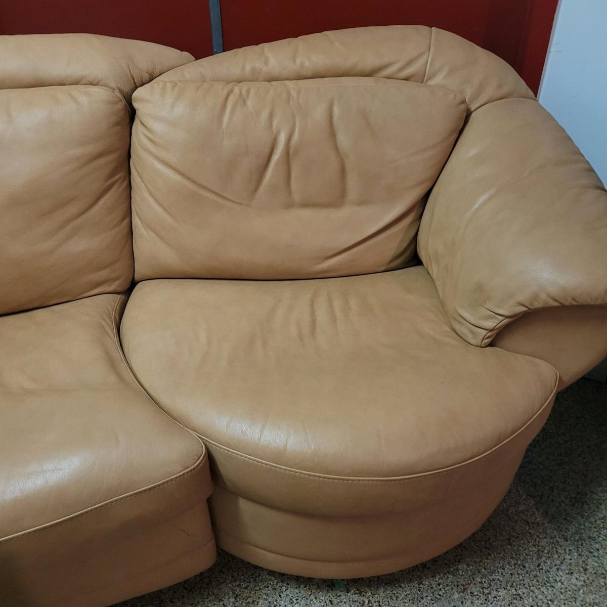 Natuzzi Leather sectional