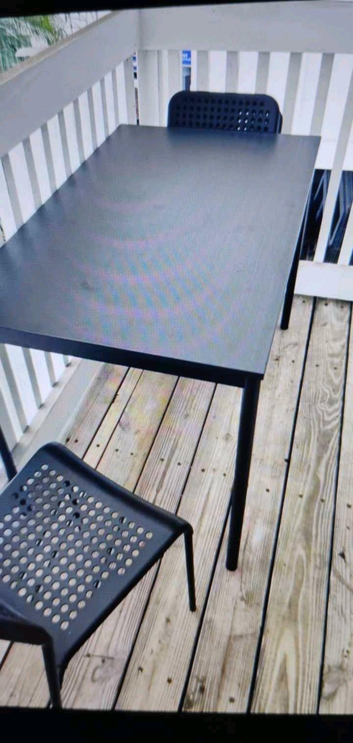 Kitchen or patio table 4 chairs black