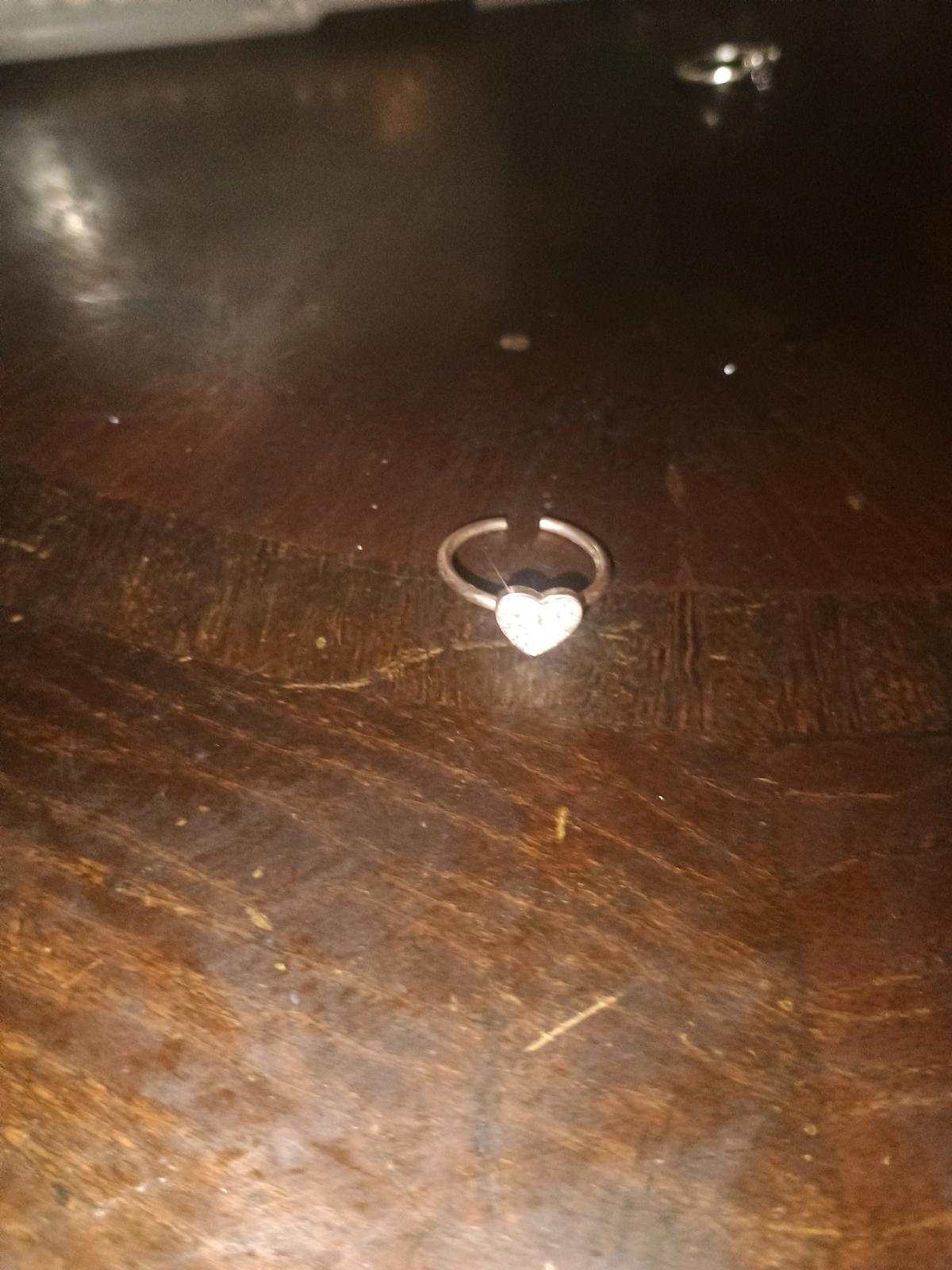 heart ring
