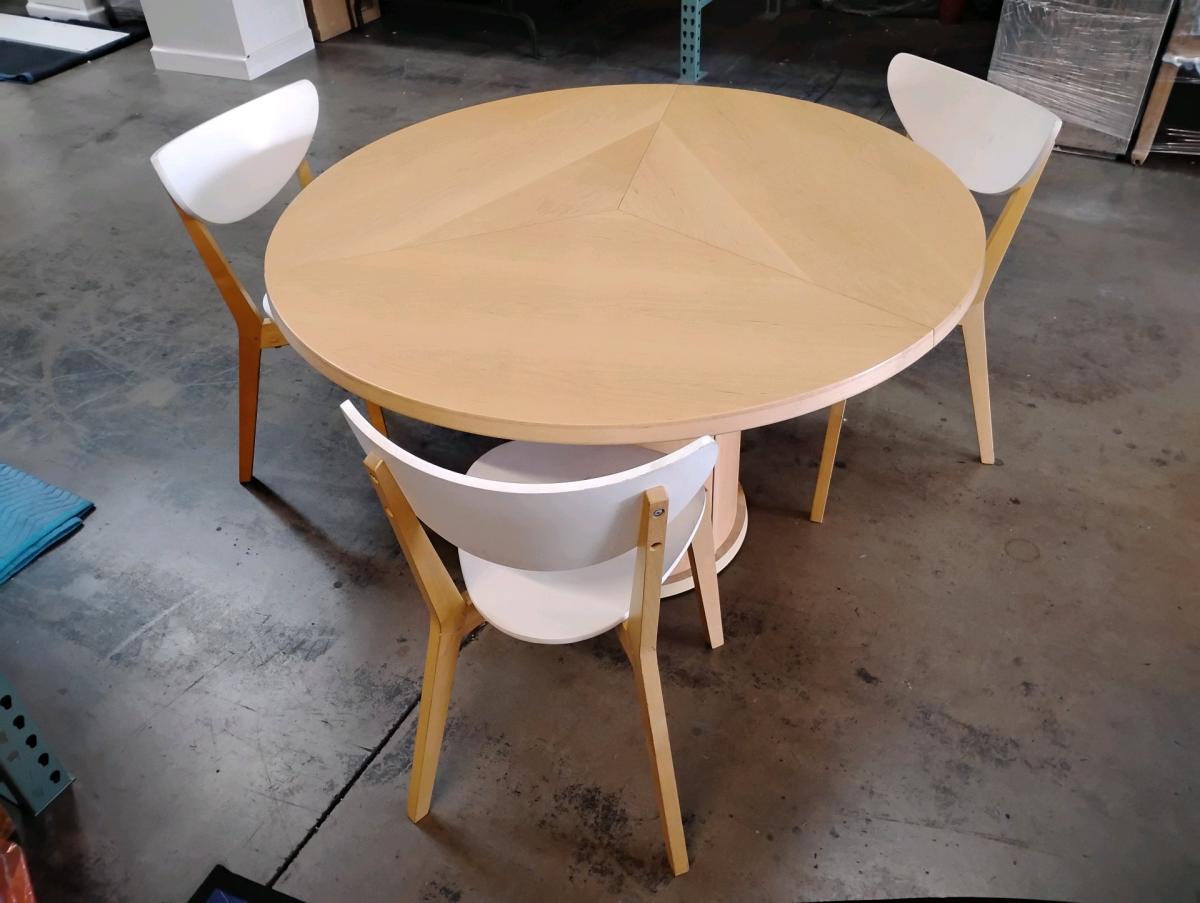 Vintage Round SM32 Extendable Dining Table from Skovby 1970s