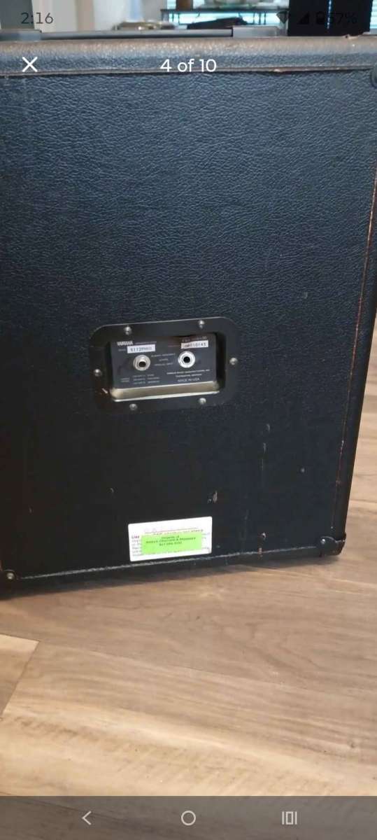Pair of Yamaha speakers 12 inch