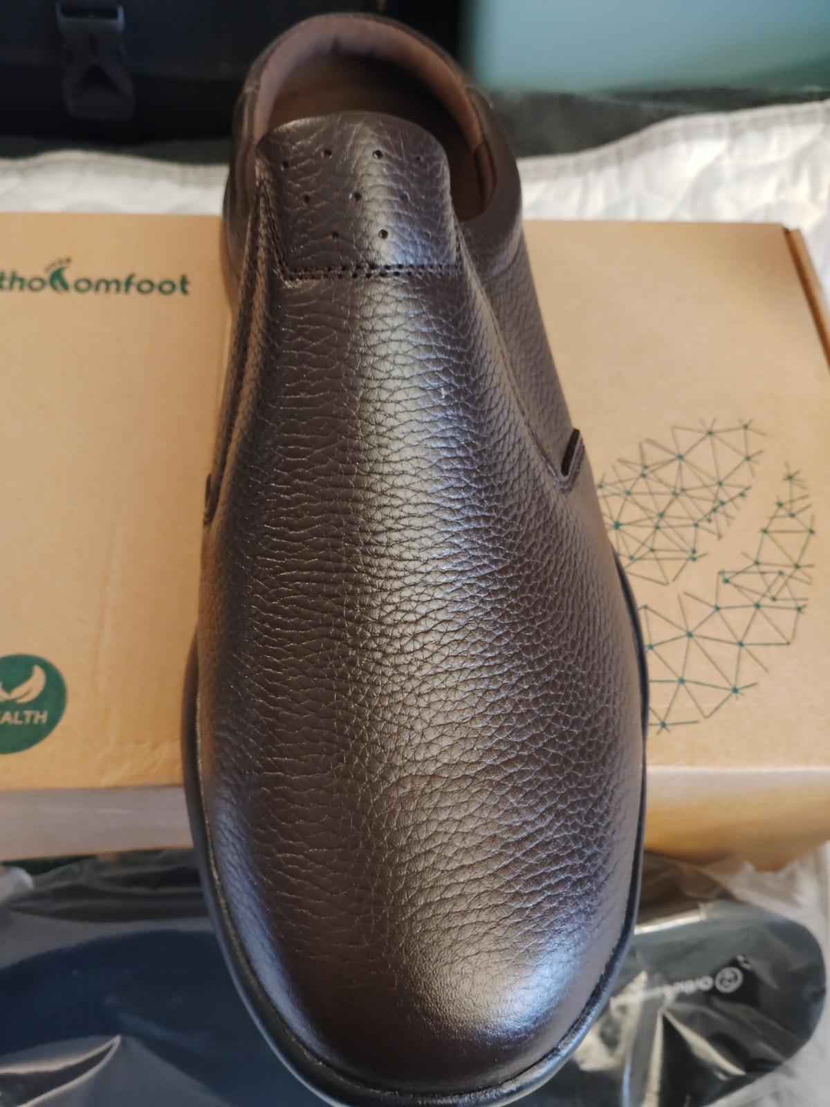 Orthopedic Men's slip on shoes Size 9 Brown