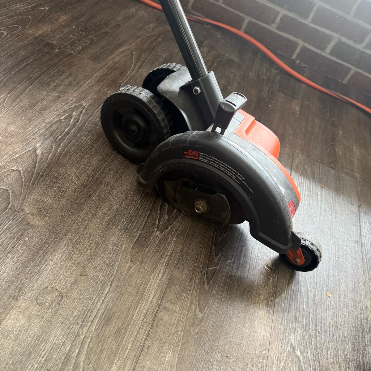 black and decker edger