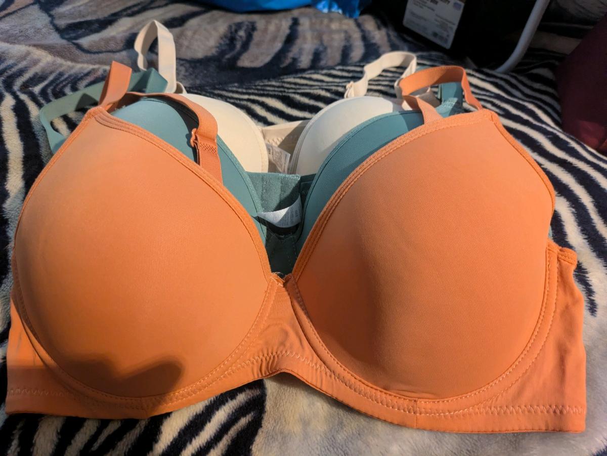 9 multicolored variety Bras 38 D or 85 D
