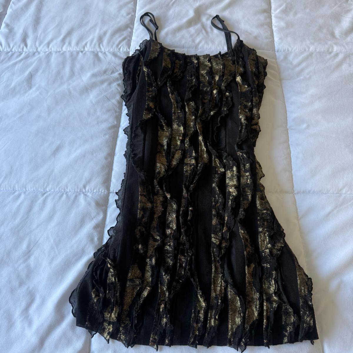FOREVER 21 Twenty One Black  Gold Ruffled Mini Dress  Sheer
