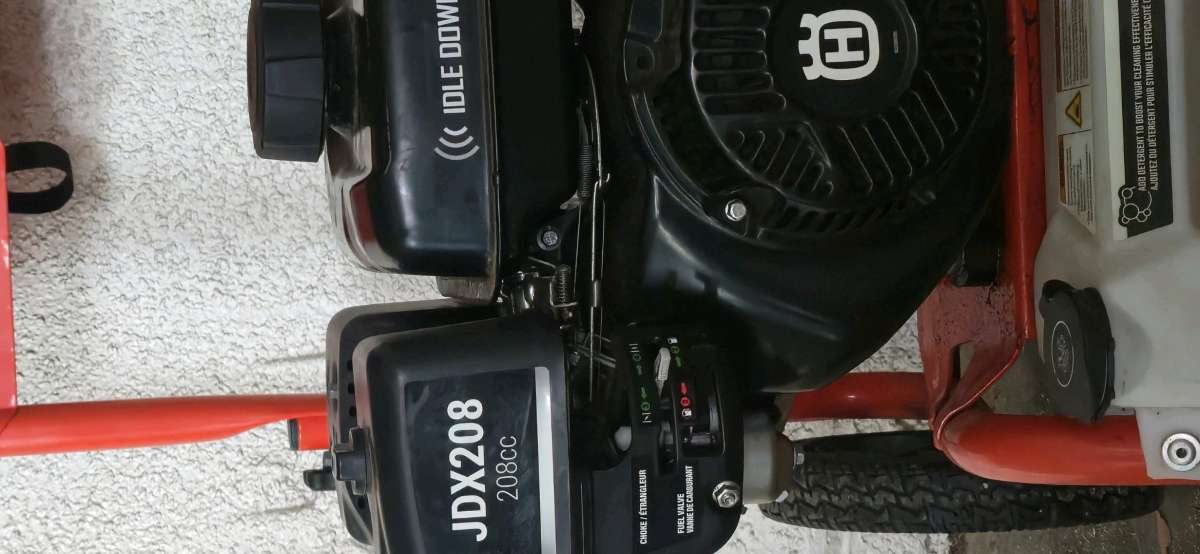 Gaspowered Pressure Washer