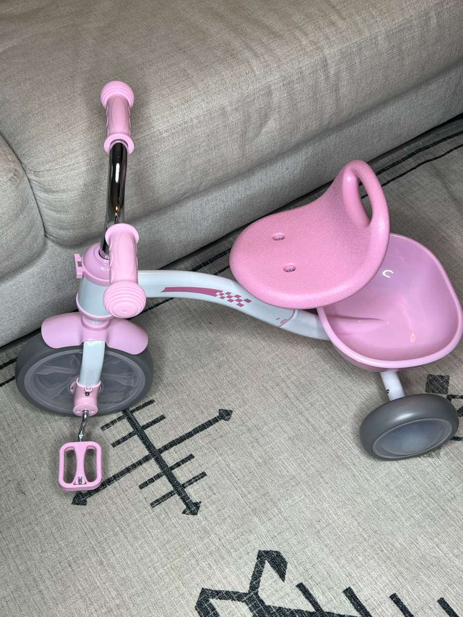 Tricycle for 2 to 4 years old NEW