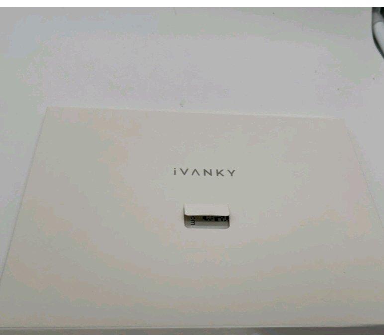 Ivanka fusion dock max 2 new open box sealed internally