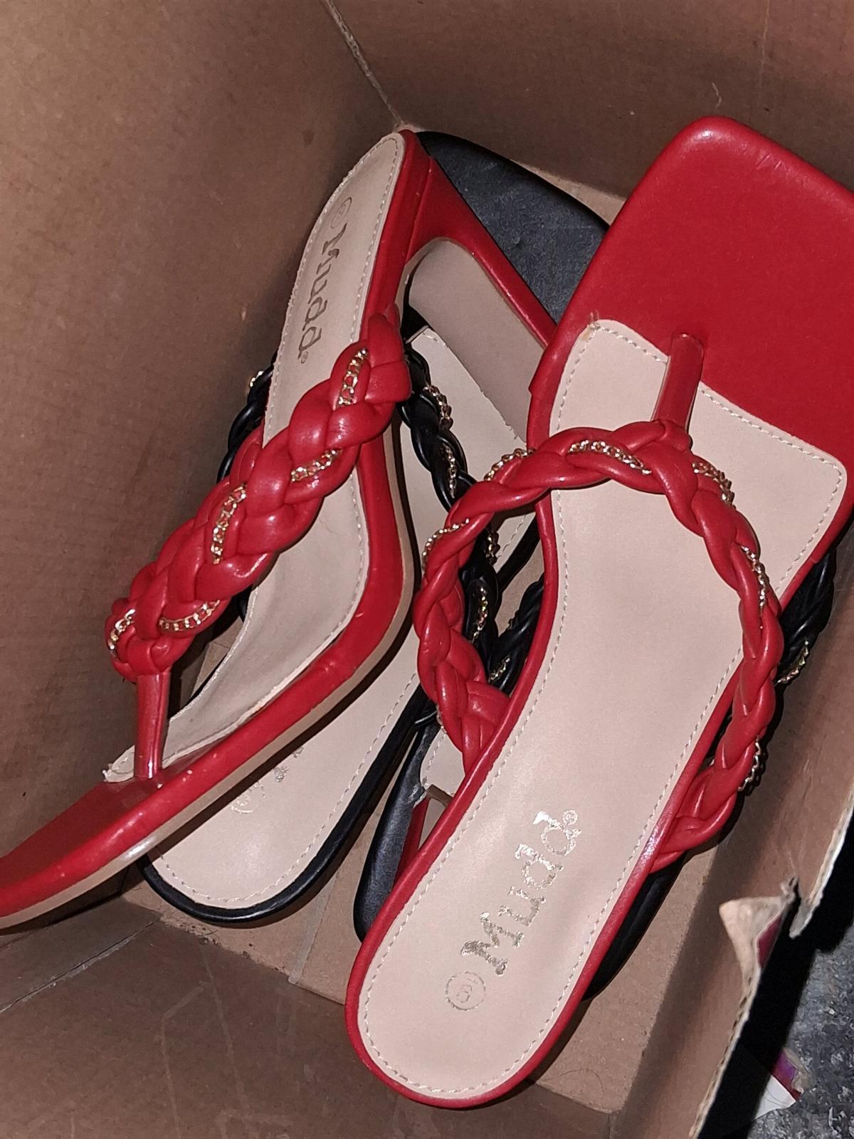 3 Mudd Braided Platform Heels size 9