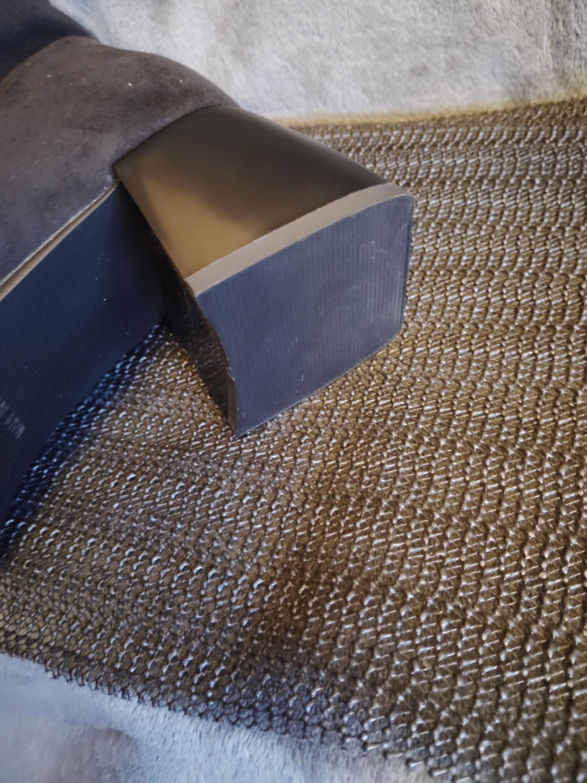 Ablett Knee High Boots black Size 9