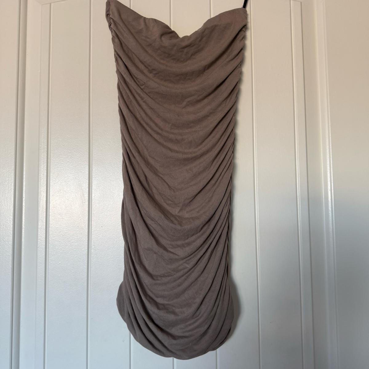 Forever 21 Taupe Strapless Ruched Bodycon Midi Dress  Size S