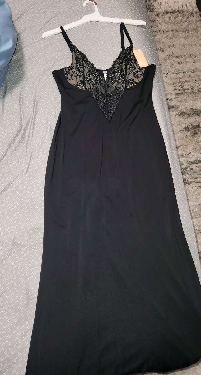 poppylush shape wear dress black brand new size xl