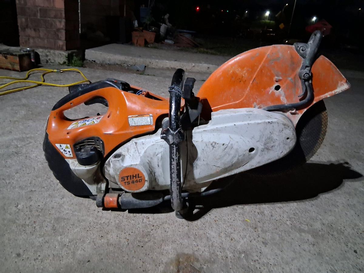 concrete saw