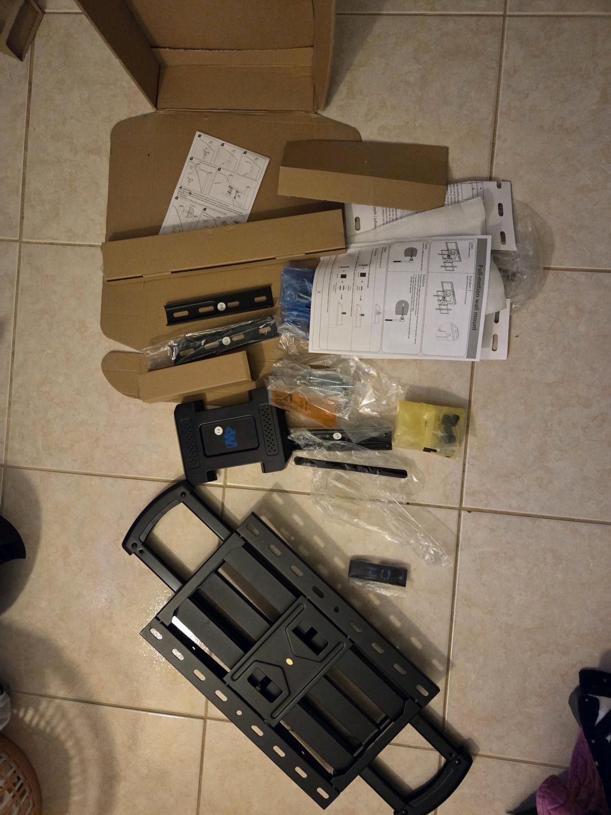 TV wall mount New open box