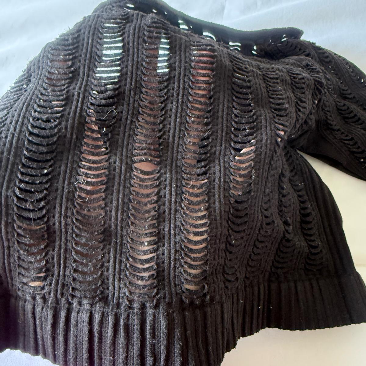 Black OpenKnit Ribbed Long Sleeve Crop Top  Textured Stateme