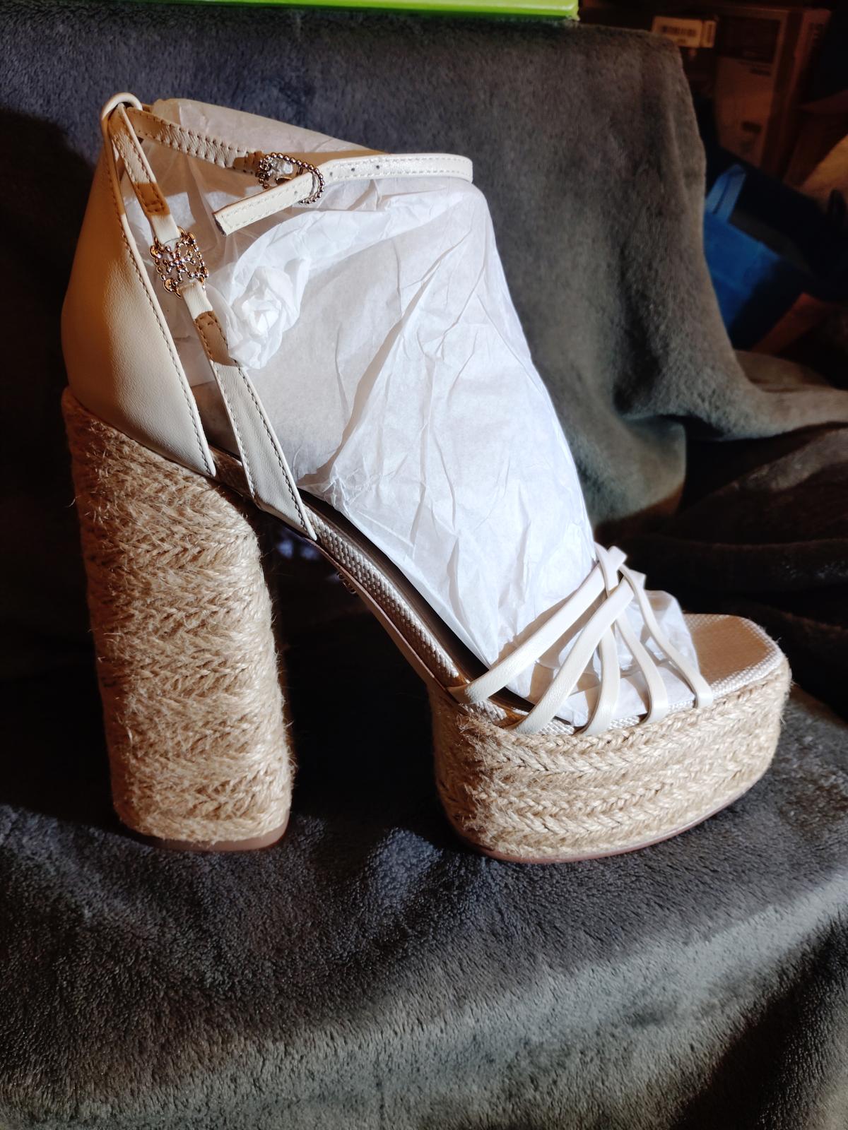 Sam Edelman Women's Kade Heeled Sandal Modern Ivory 11 M