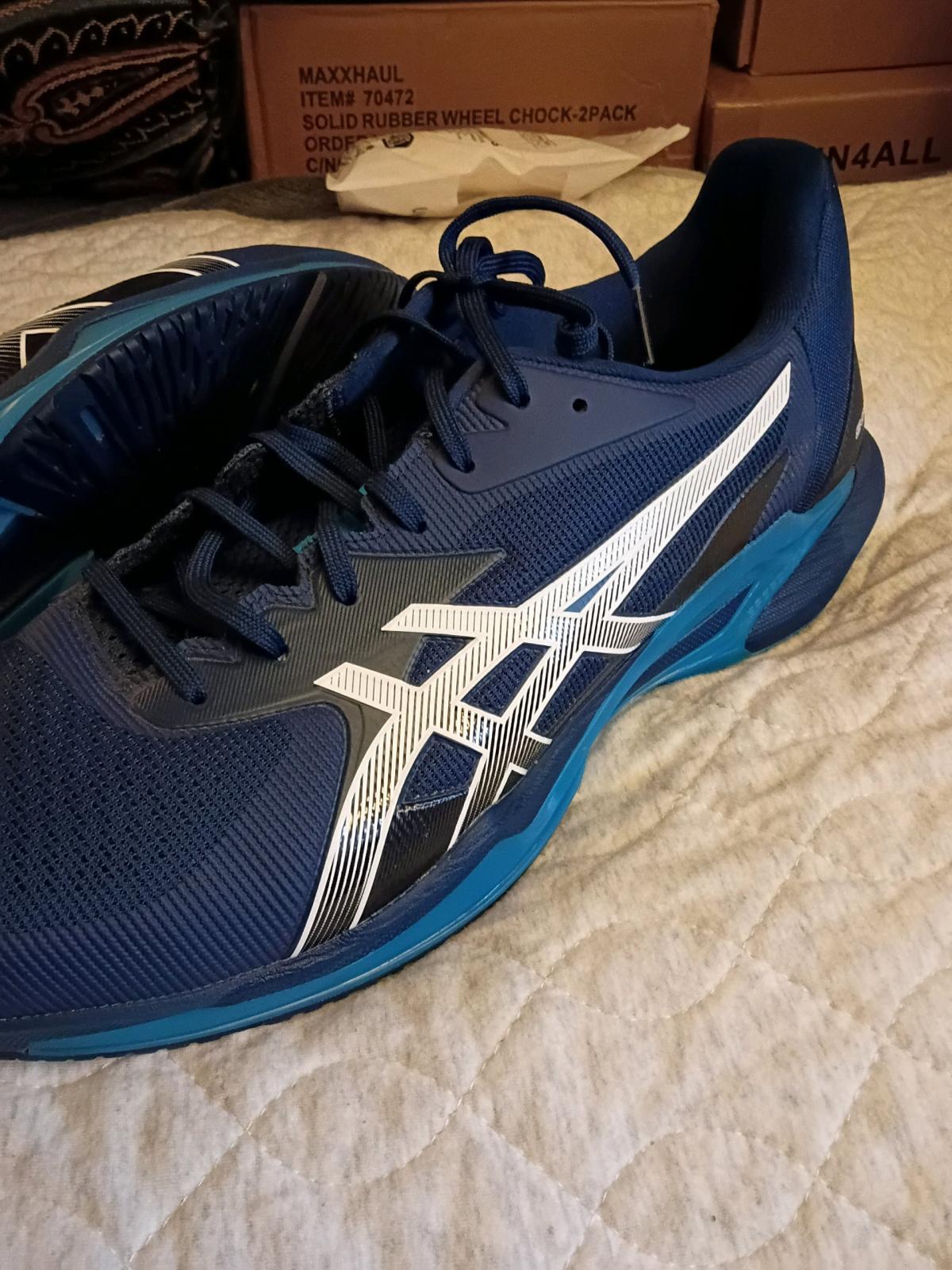 Asics Solution Speed FF 3 tennis shoes Size 14