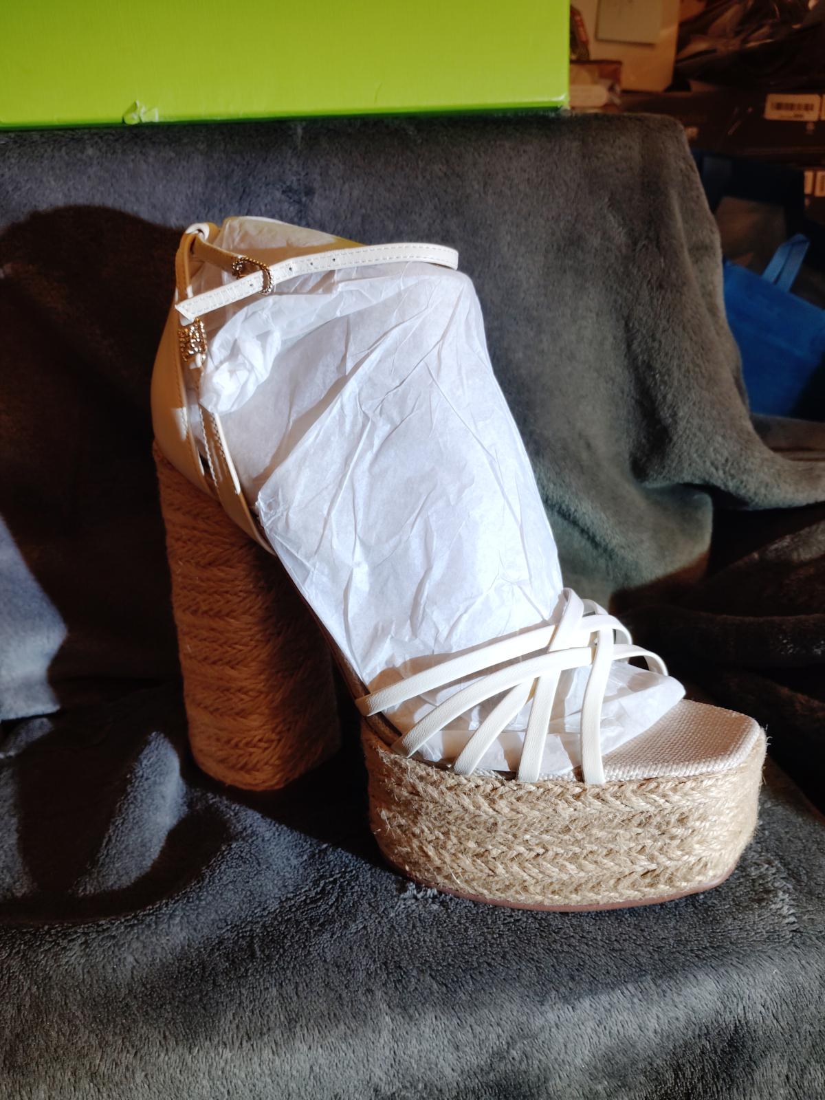 Sam Edelman Women's Kade Heeled Sandal Modern Ivory 11 M