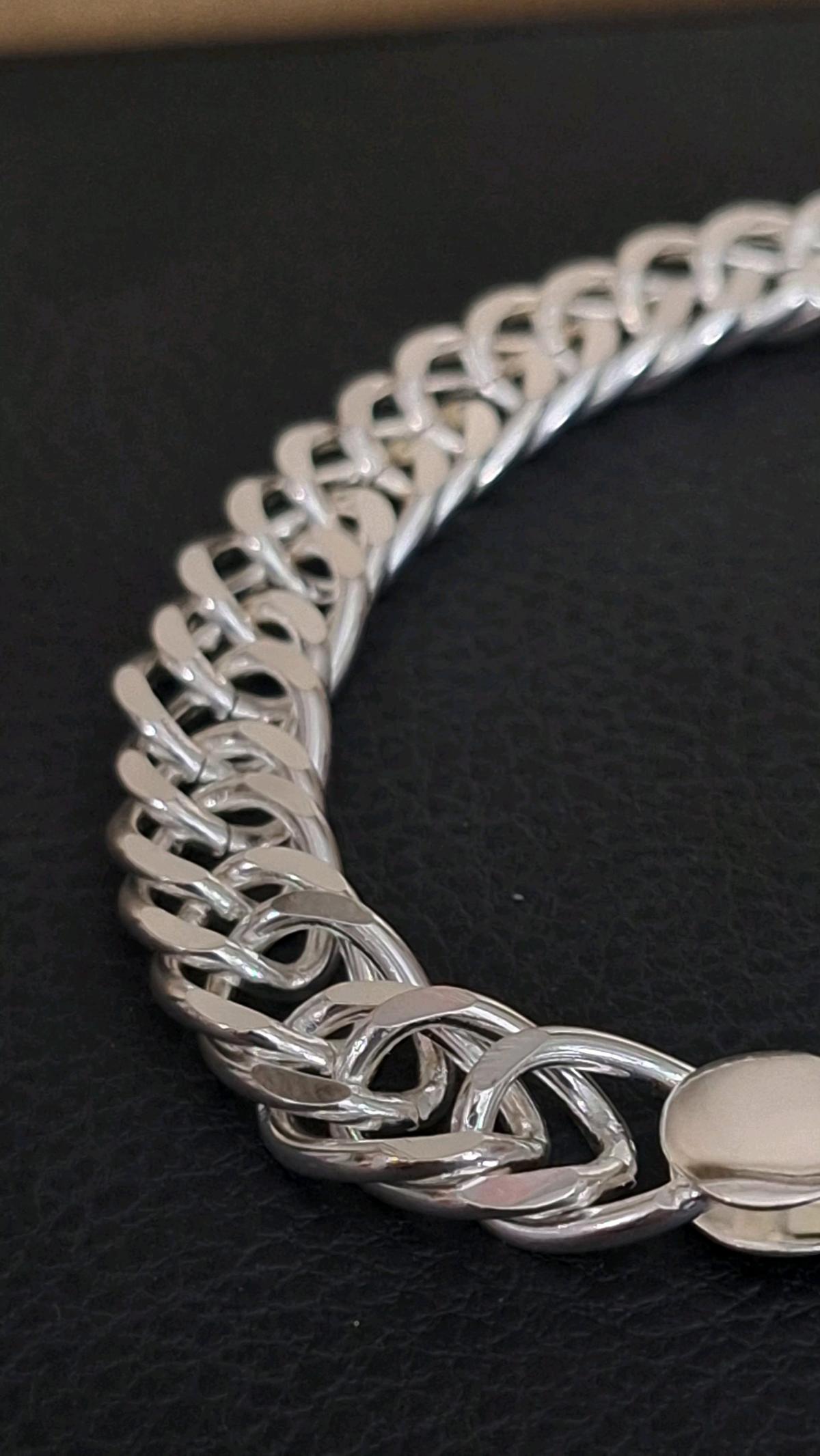 pulsera de moda En Redwood City