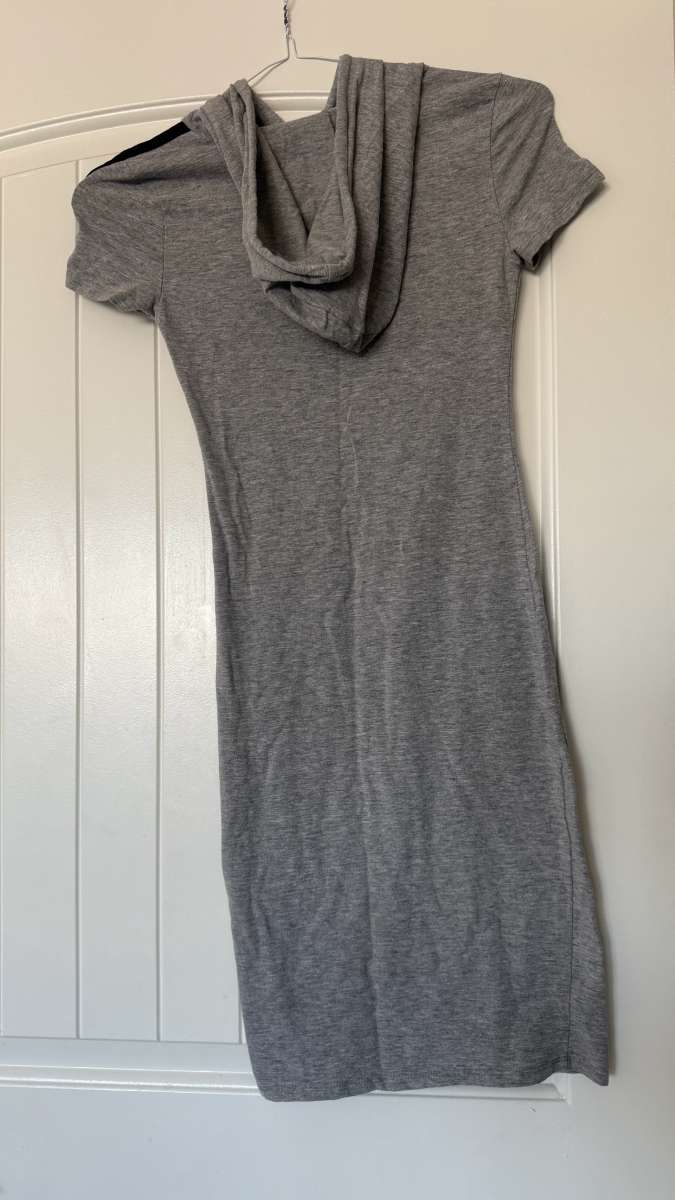 Heather Gray ShortSleeve Hooded TShirt Dress  Sporty Casual