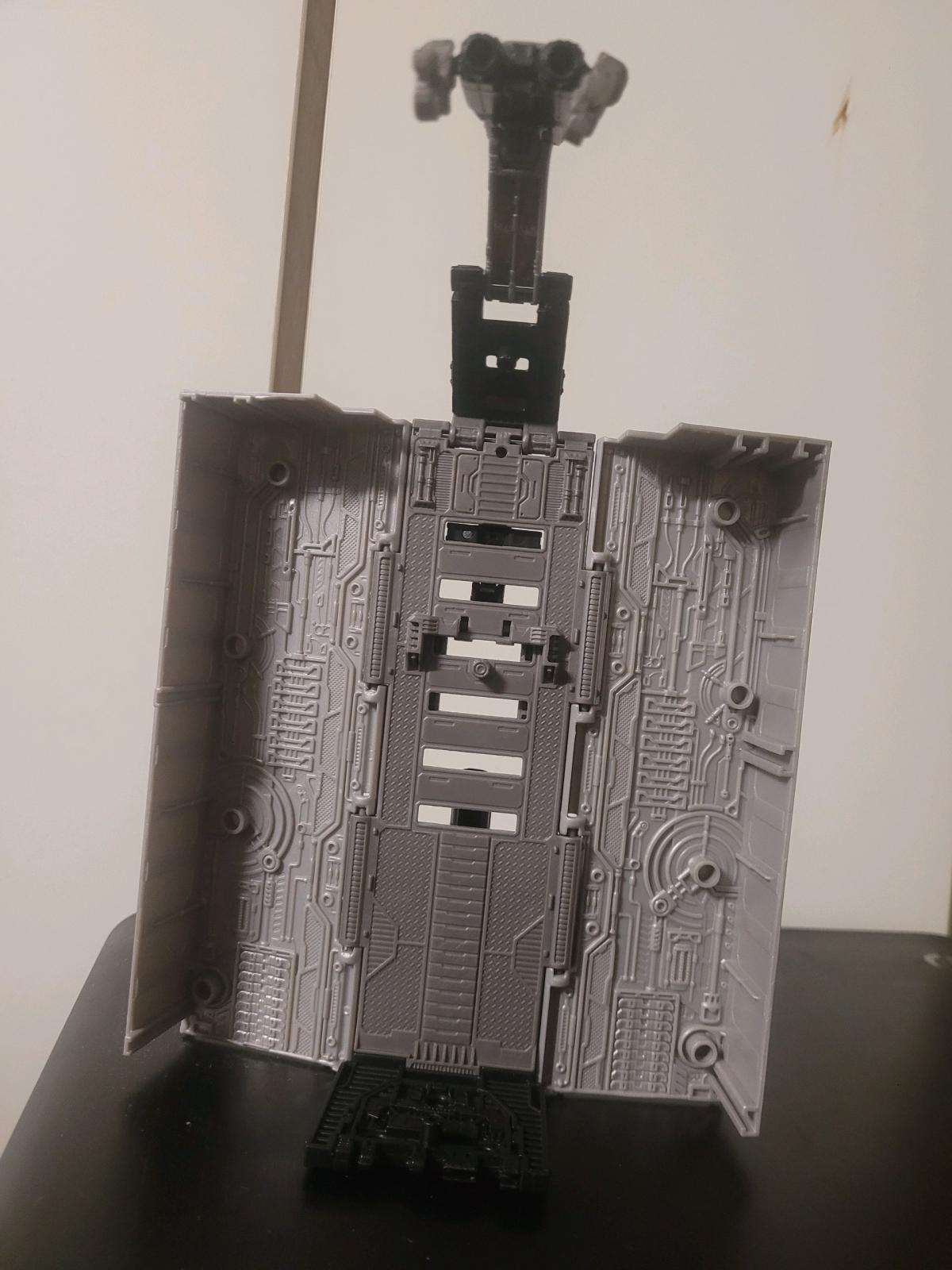 transformers volvo optimus prime