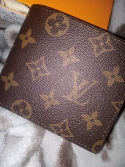 LV wallet
