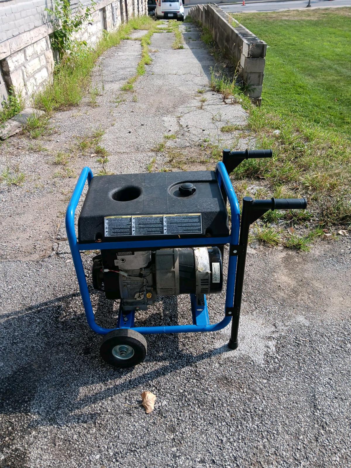 5000 watt Gas generator