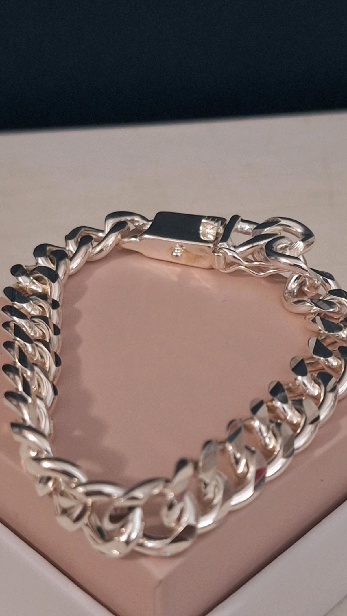 pulsera de moda