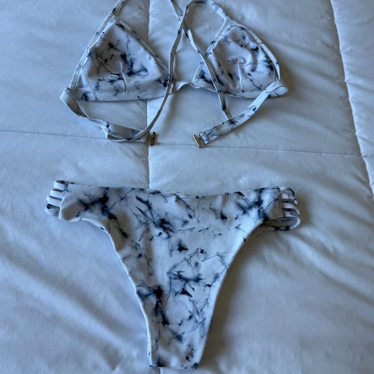White Marble TieDye Padded Triangle Bikini Set  Strappy High