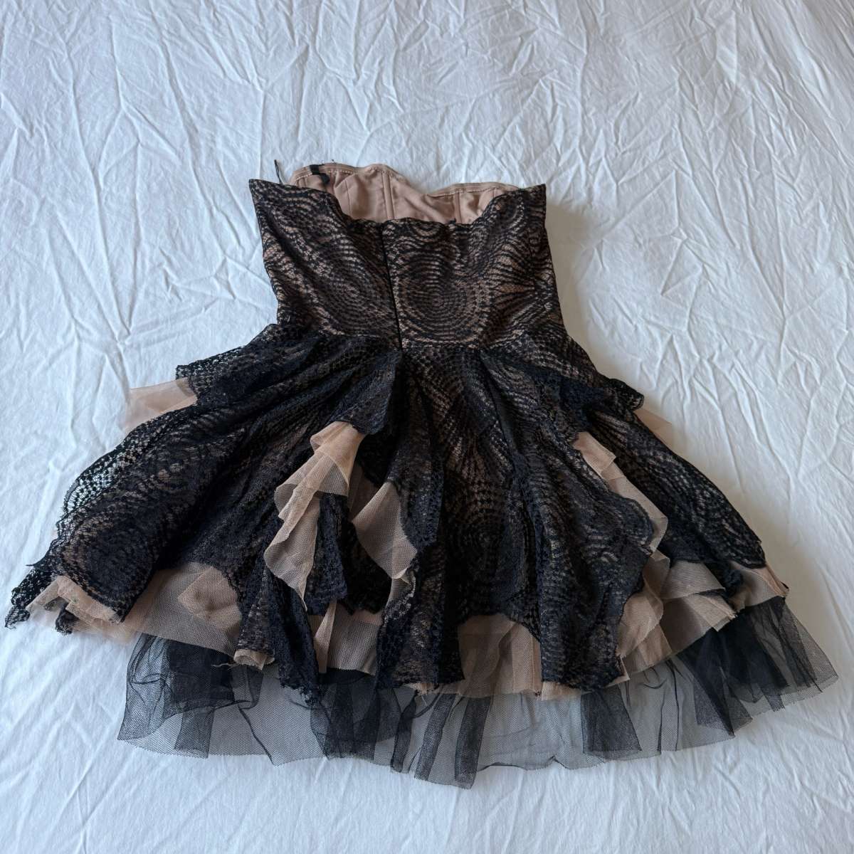 BCBGMAXAZRIA Black Lace Corset Mini Dress  Strapless Cocktai