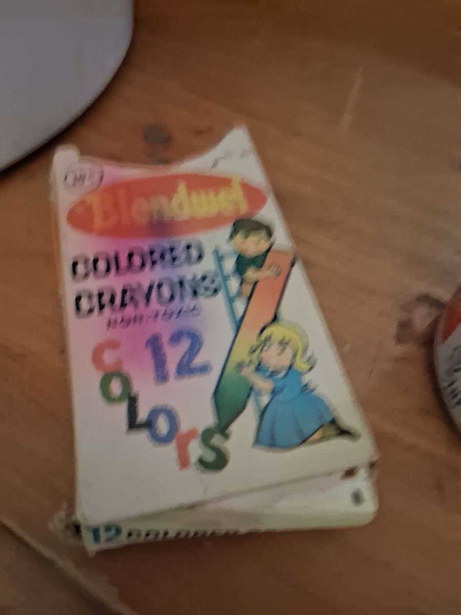 old crayons 12 pk