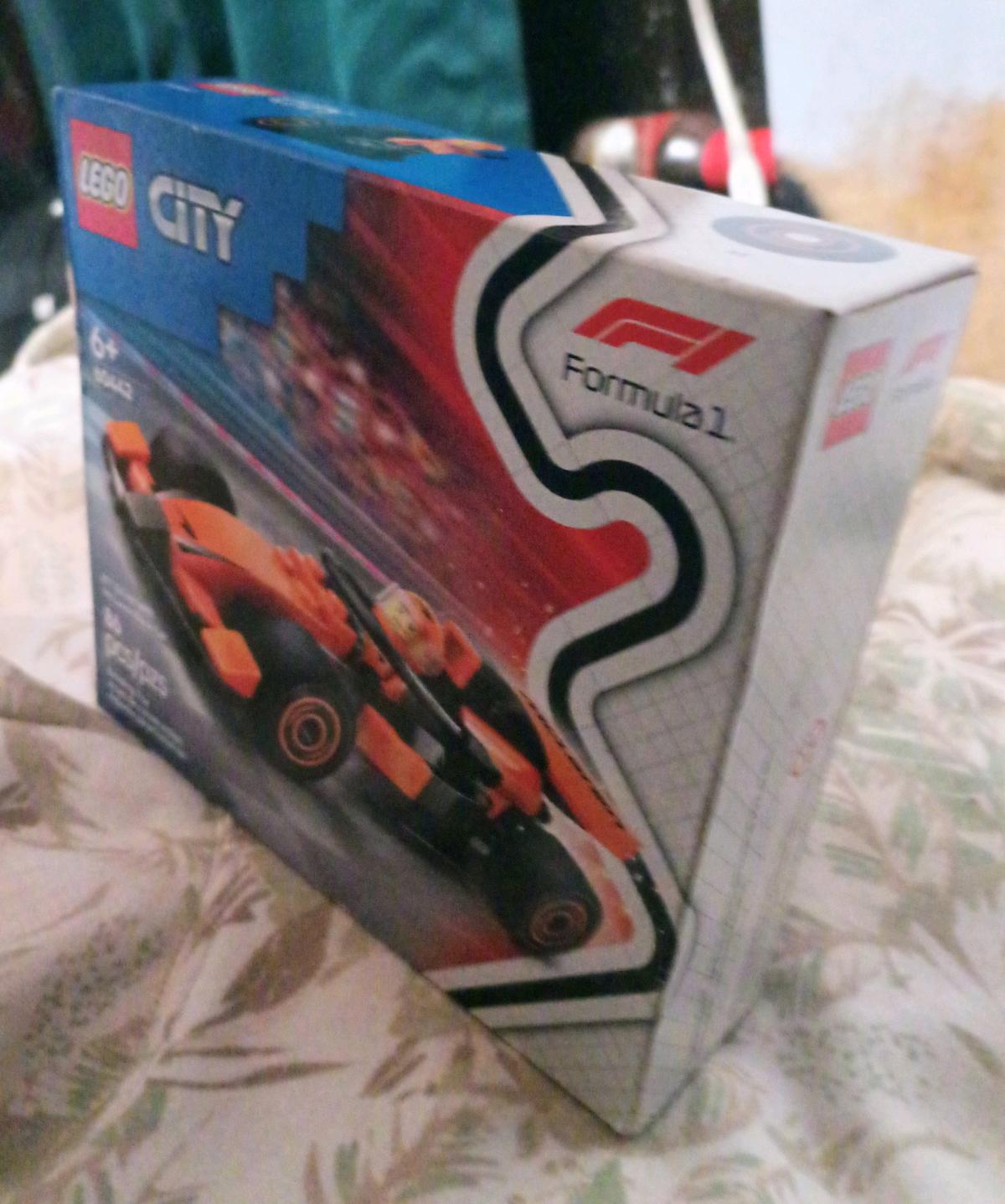 LEGO City 60442 Formula 1 McLaren Race Car