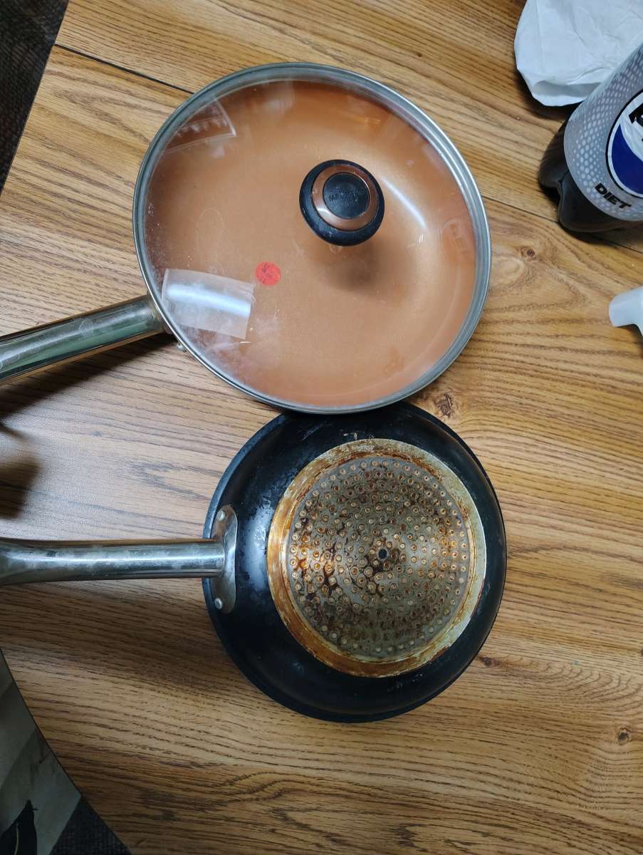 Faberware skillets 5 and 1pot with lid