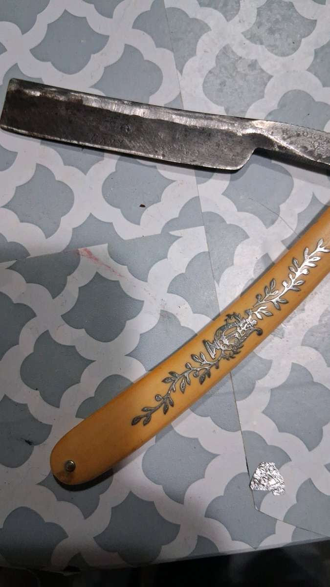 straight razor