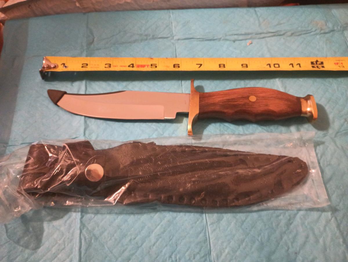 12in Bowie hunting knife with leather sheath