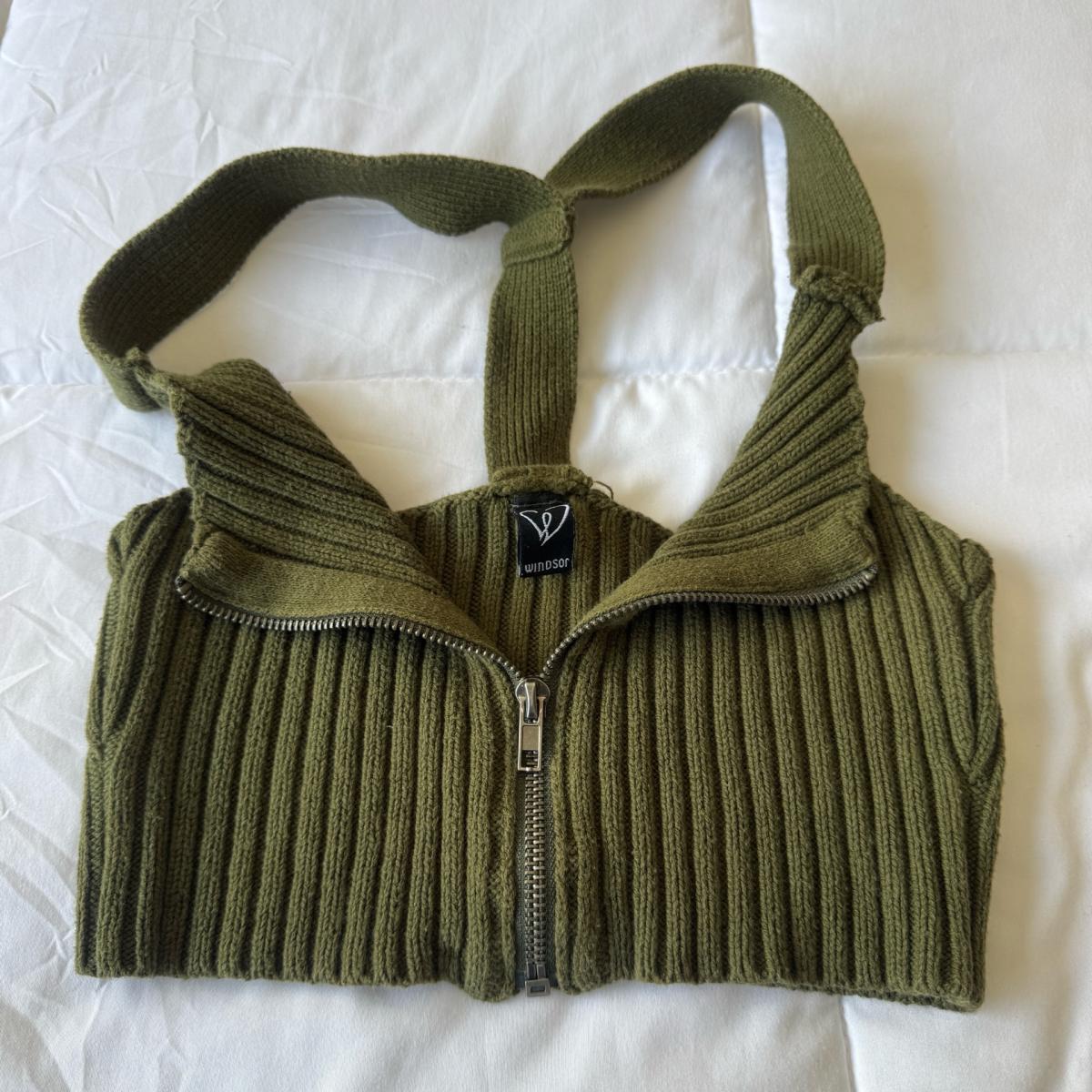 Olive Ribbed Knit ZipFront Halter Crop Top  Windsor  Size S
