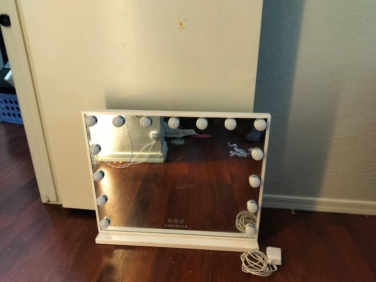 led mirror