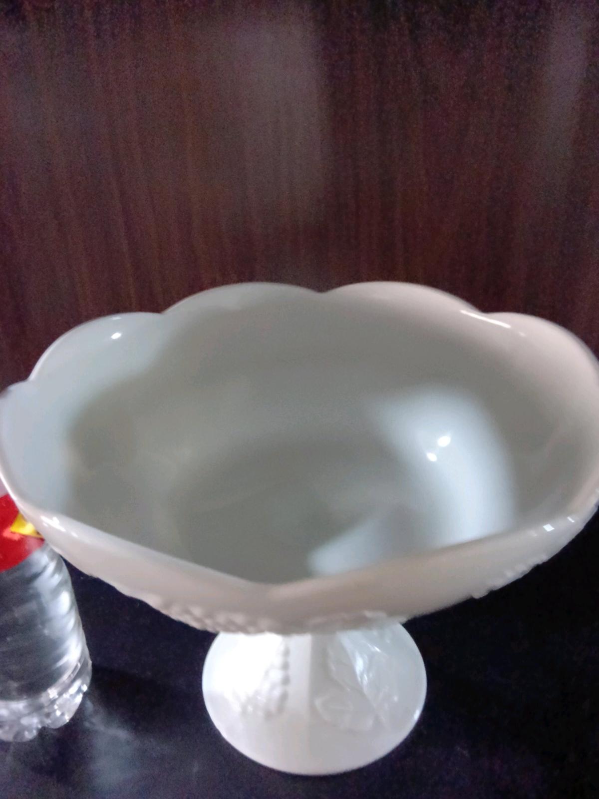 vintage ceramic pedestal fruit base