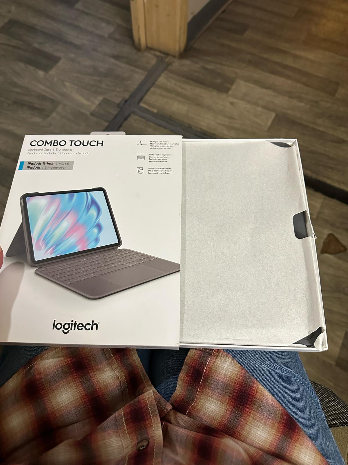 Logitech combo touch