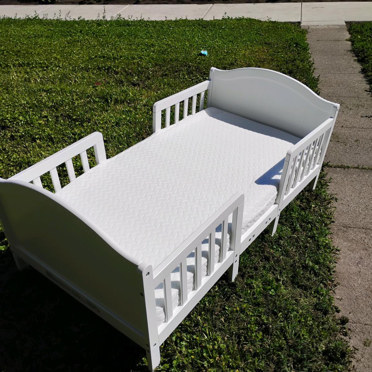 toddler bed