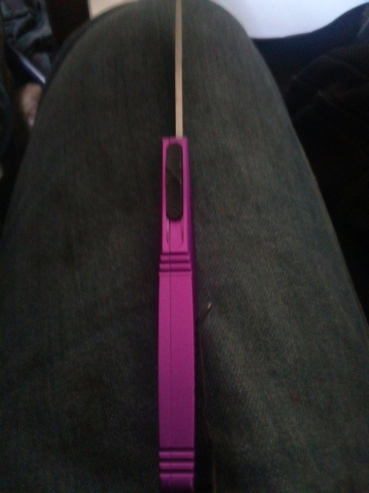 MICROTECH VIOLET UTX85 TANTO OTF AUTO KNIFE BLACK BLADE