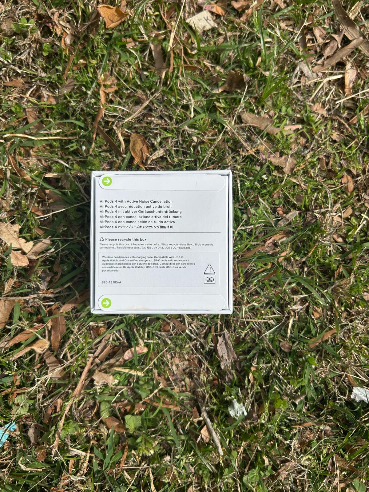 Apple AirPods 4th Generation  Authentic  Clean  Works Perfec