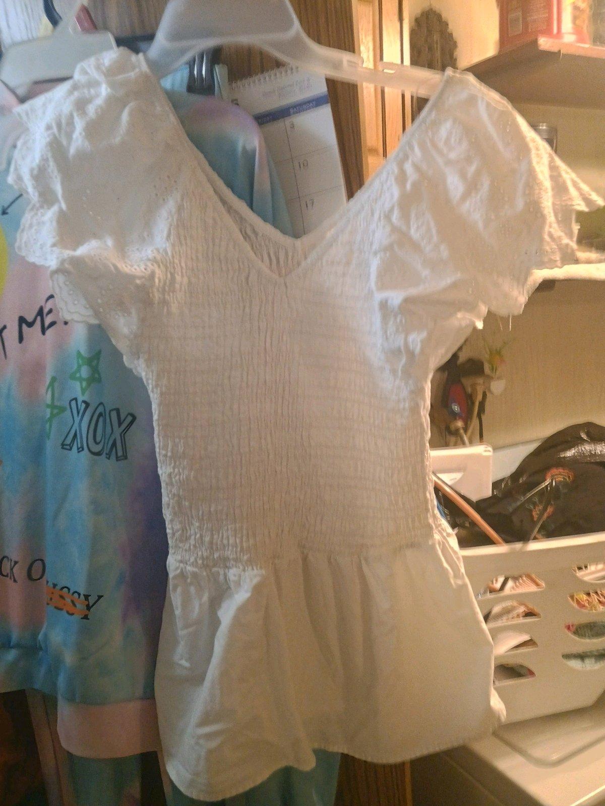 Ladies pants 15 obo size 3 black lace shirt M 10 obo ss15